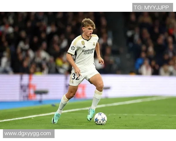 尼科帕斯：绿茵场上的新皇，皇马未来最强中场的艺术宣言